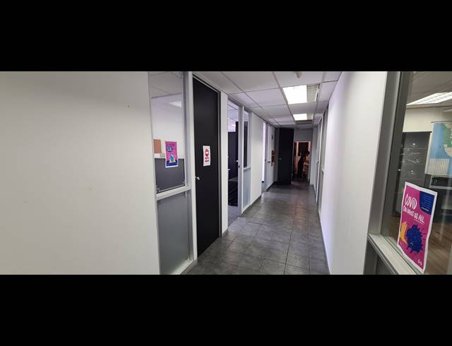 993M² WAREHOUSE TO LET IN MEADOWDALE